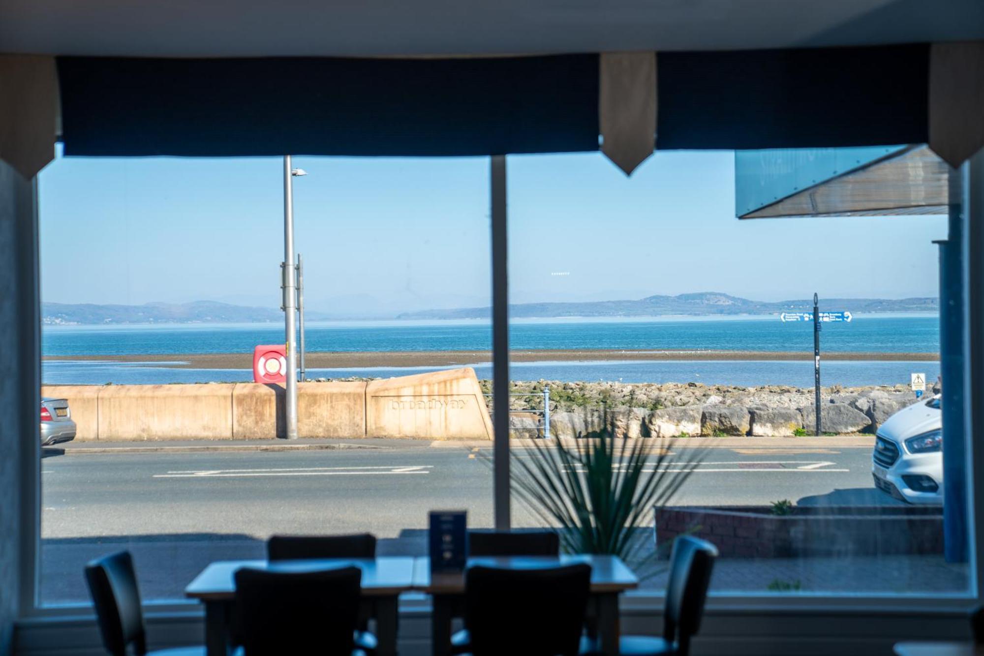 The Strathmore Hotel Morecambe Esterno foto